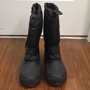 SOLD!!  Kamik Boys Snow Boots